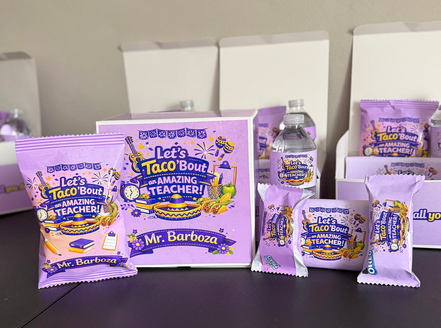 Custom Party Favors and Gift Boxes