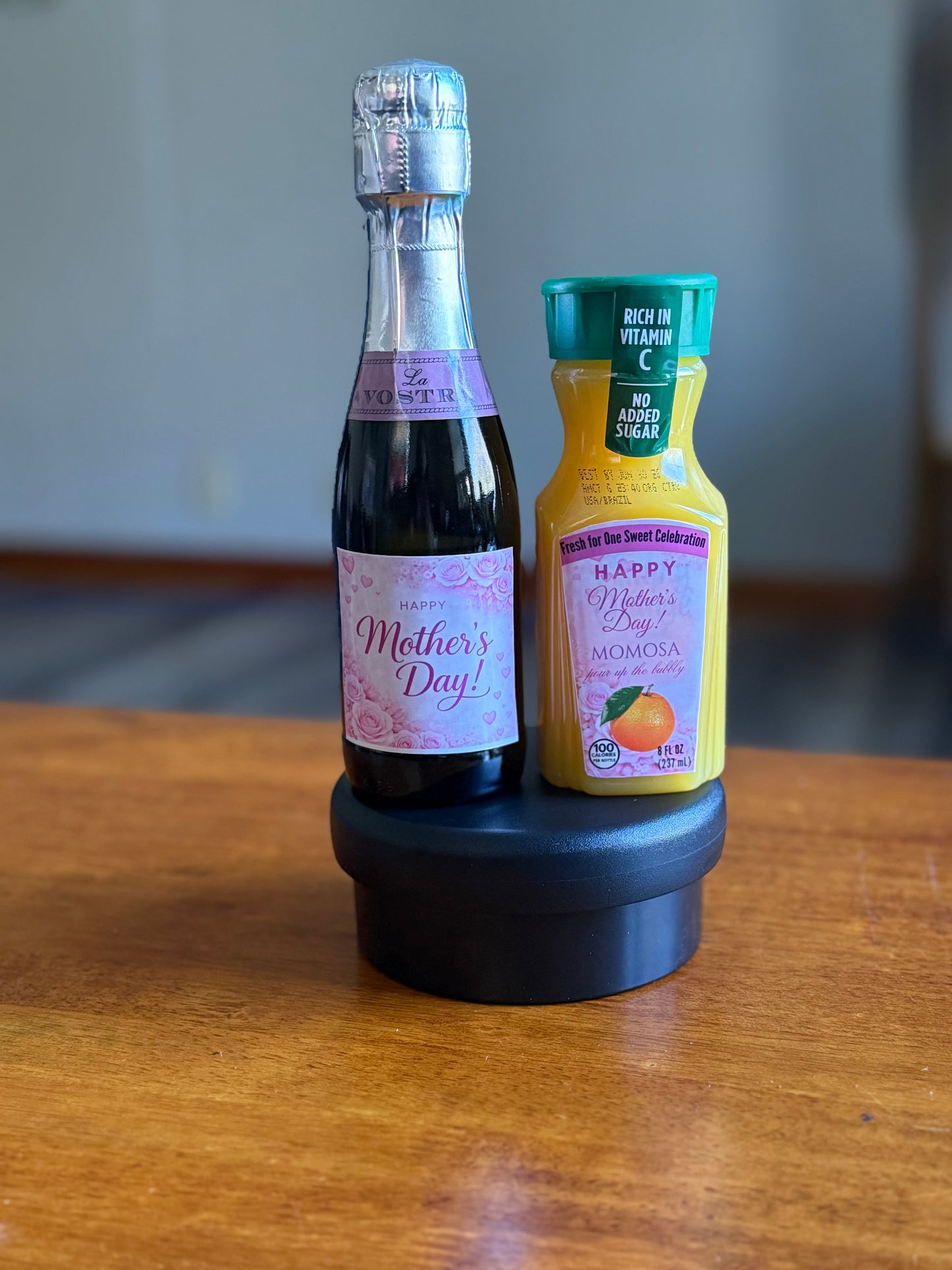 Custom Party Favors and Gift Boxes